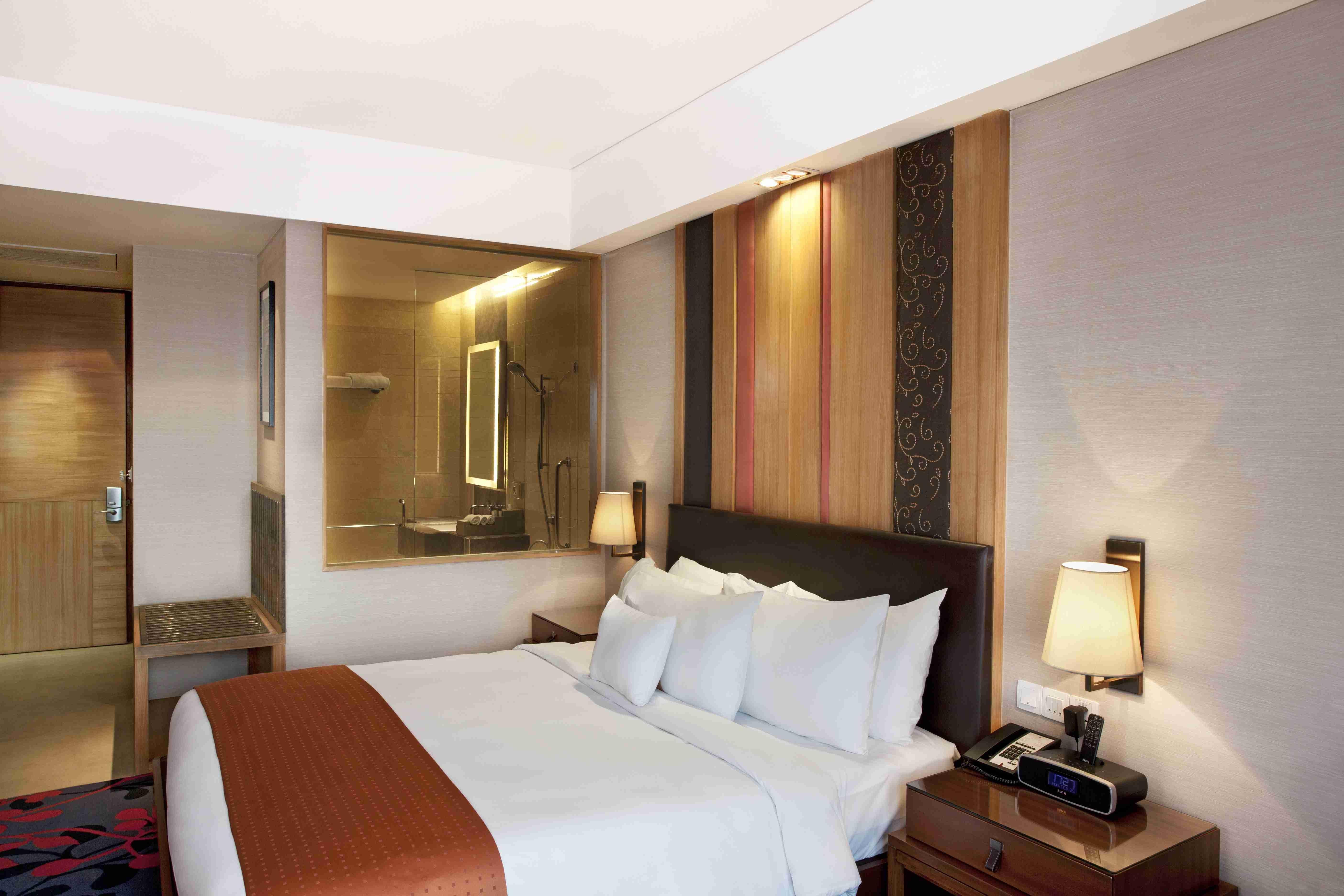 Holiday Inn New Delhi Mayur Vihar Noida By Ihg מראה חיצוני תמונה Deluxe Room