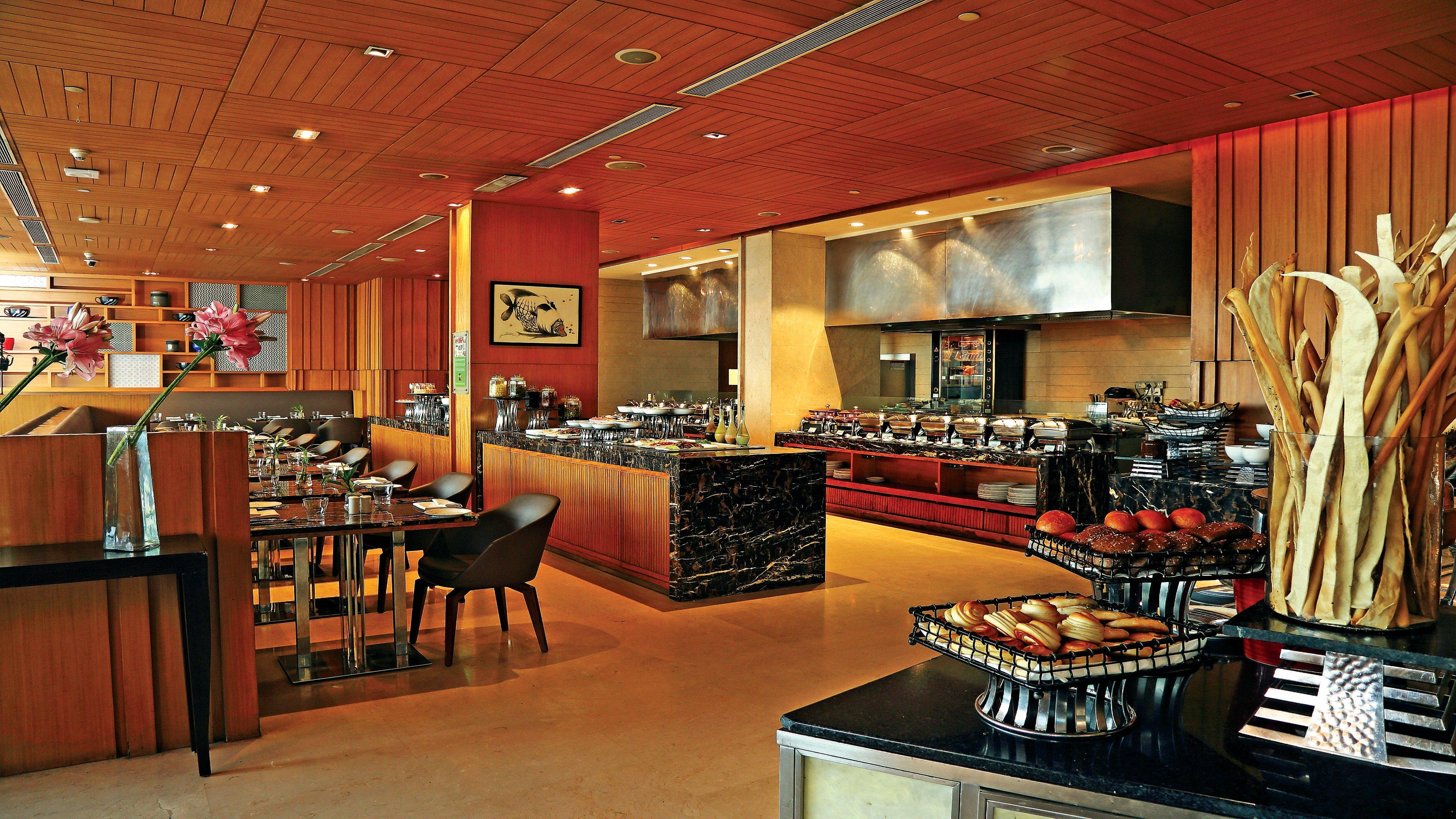 Holiday Inn New Delhi Mayur Vihar Noida By Ihg מראה חיצוני תמונה The restaurant